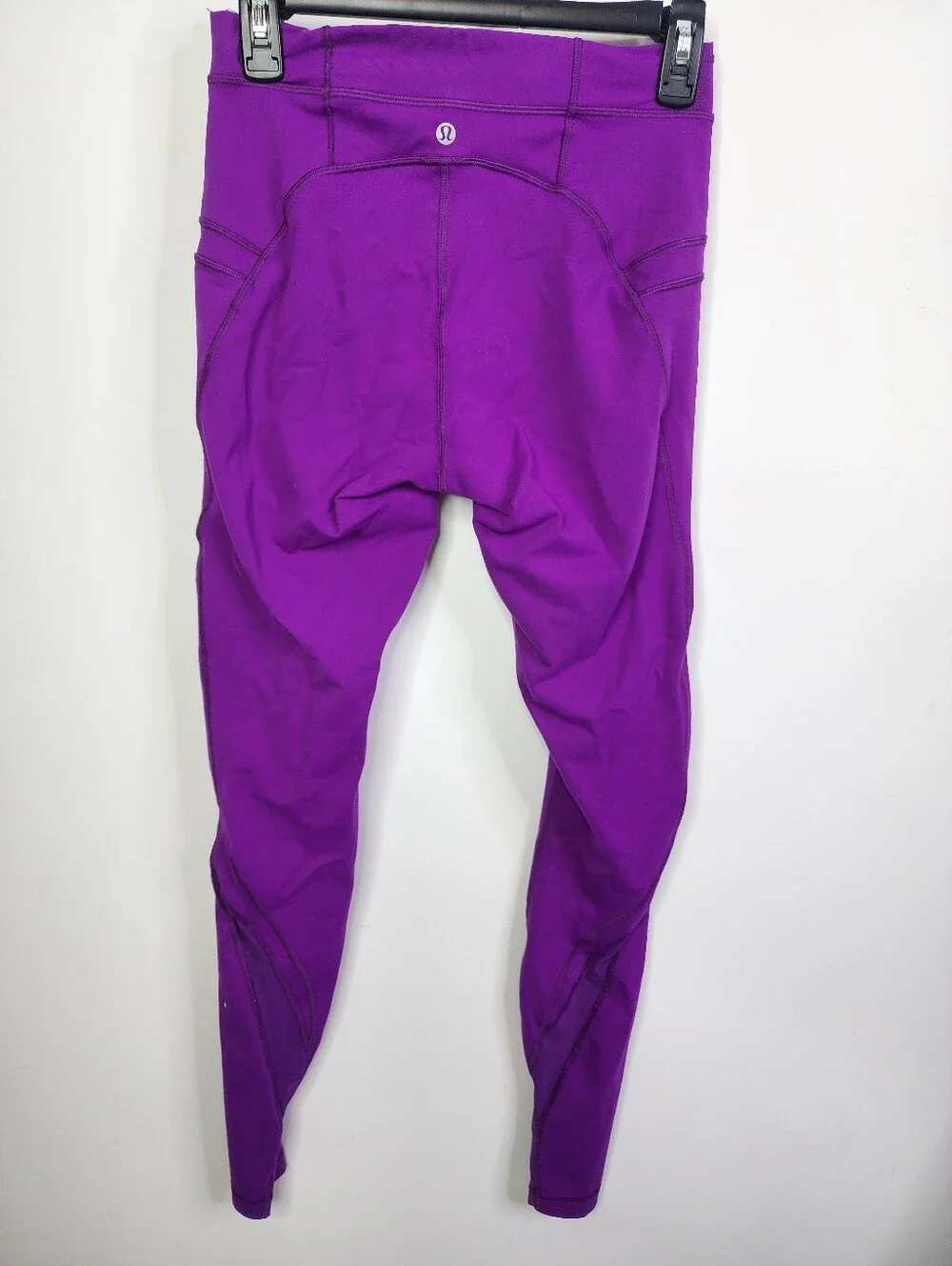 Lululemon Free Flow Tight *Full-On Luon, Tender Violet, Size 8